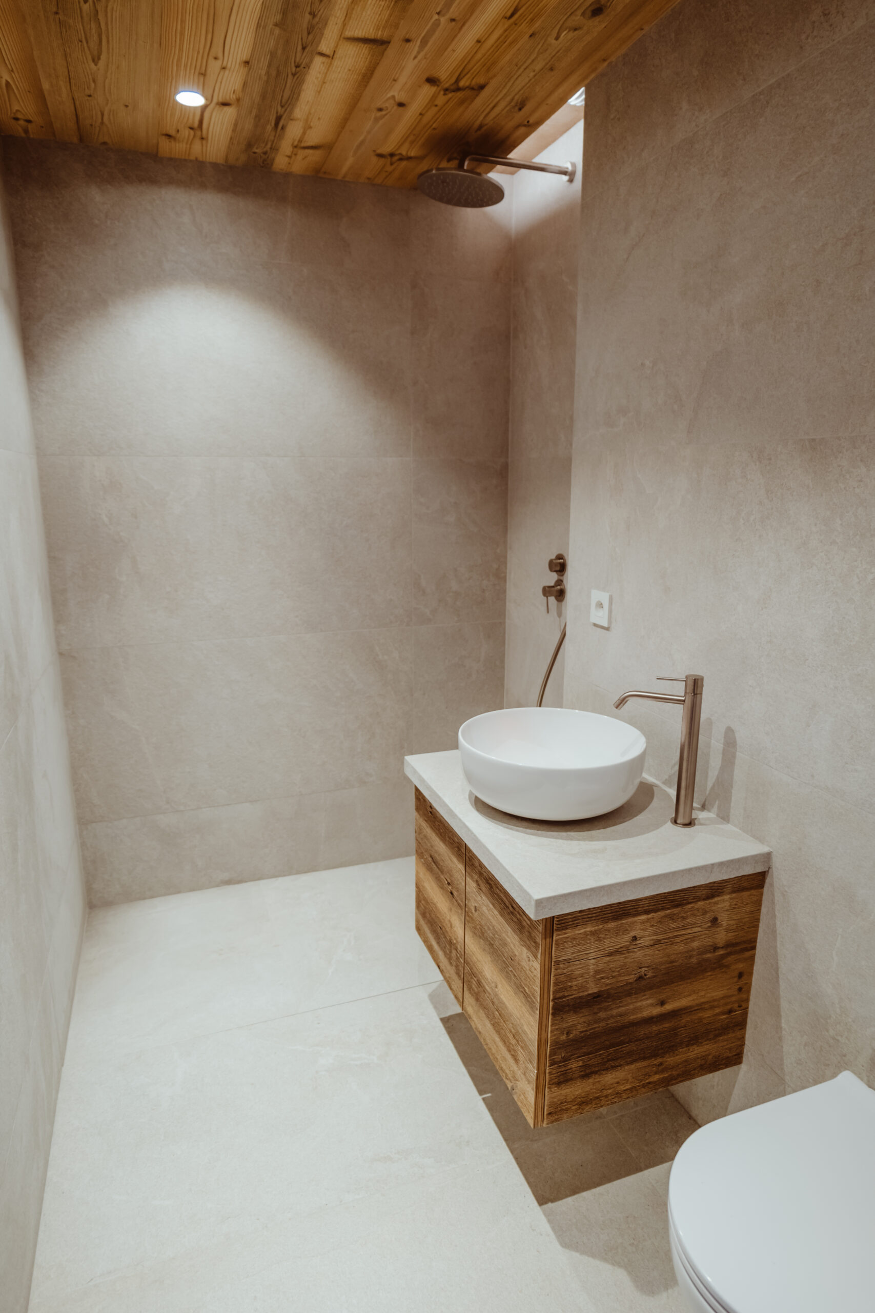 Quel joint choisir pour le carrelage de sa salle de bains ?